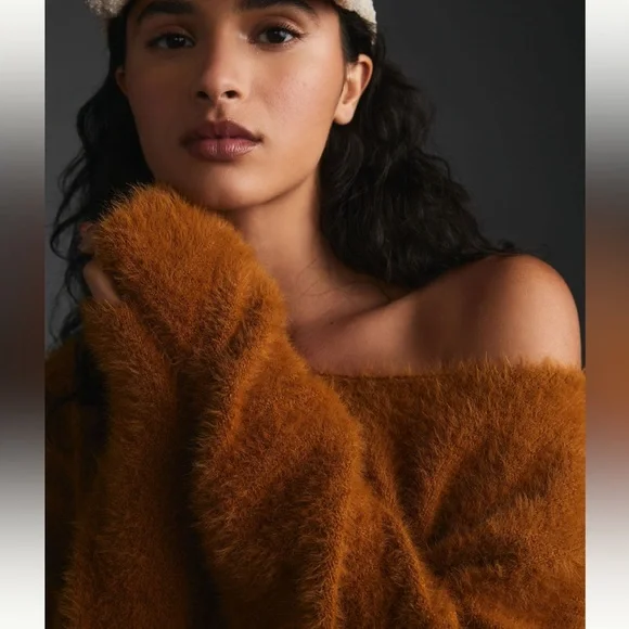 ✨ Anthropologie Cropped Eyelash Sweater Sz S - Picture 3 of 9